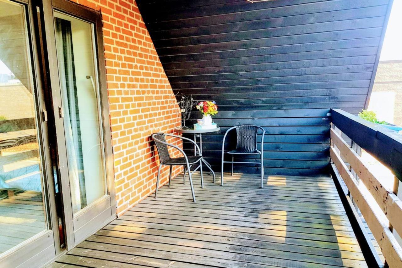 5 Minute Walk To Lego - 2 Bedrooms Loft Floor With Balcony Billund Extérieur photo